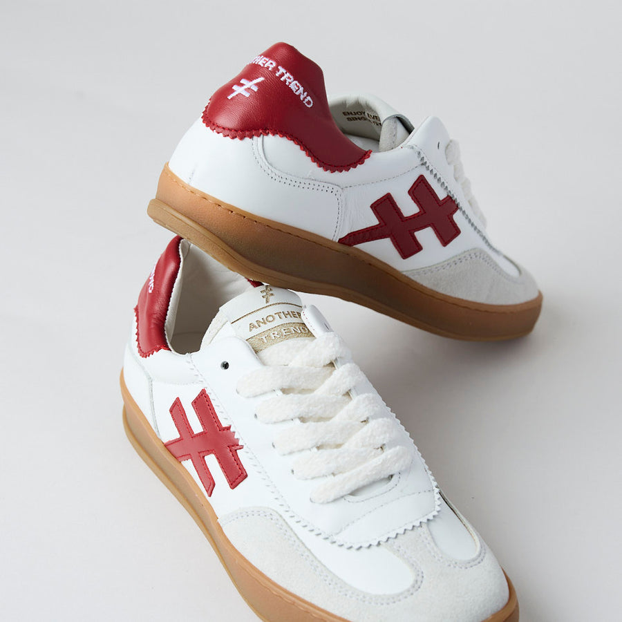 Another Trend Ivory and Burgundy Suede Leather Trainers - Nozomi