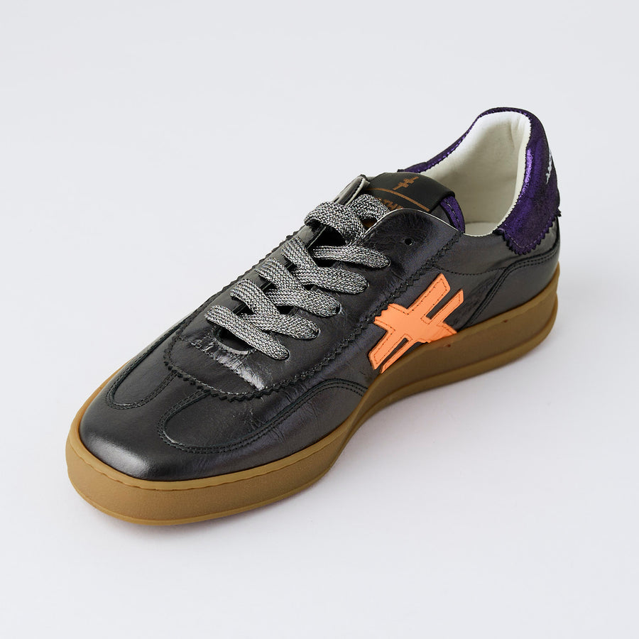 Another Trend Grey Metallic Leather Trainers - Nozomi