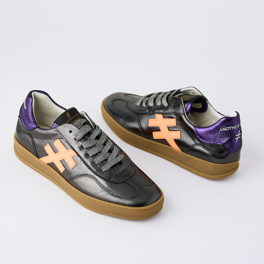 Another Trend Grey Metallic Leather Trainers - Nozomi