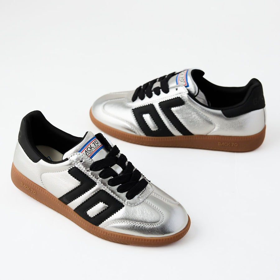 Back 70 Silver Metallic Leather Trainers - Nozomi