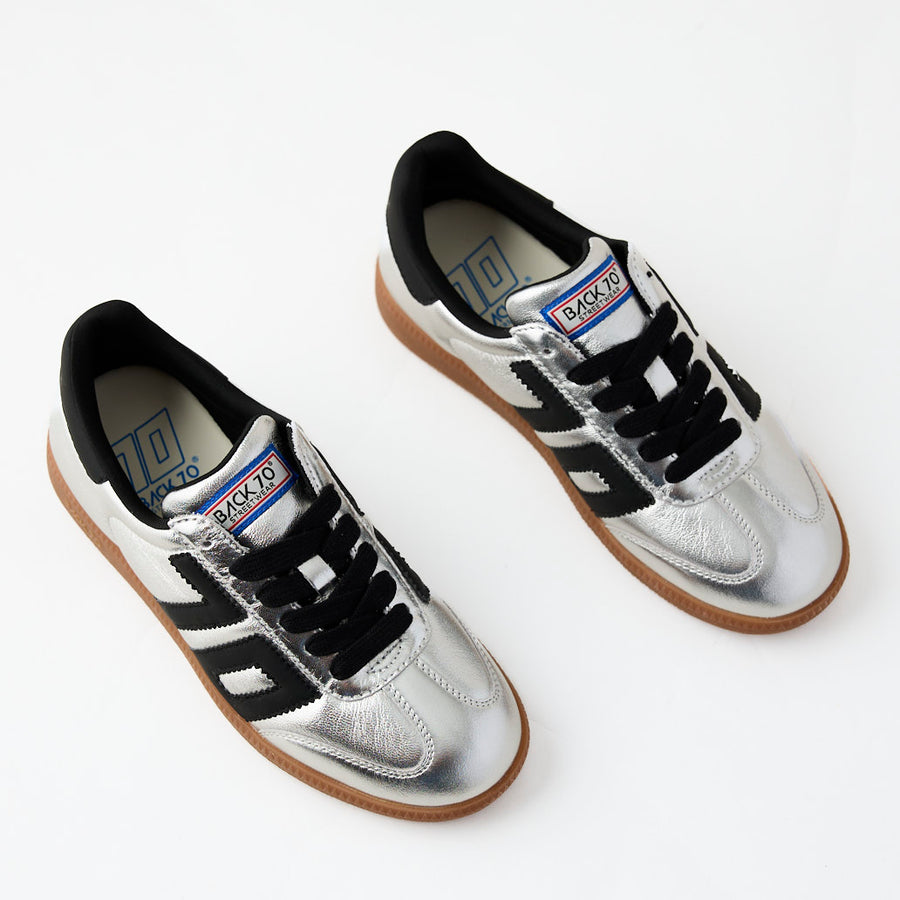 Back 70 Silver Metallic Leather Trainers - Nozomi
