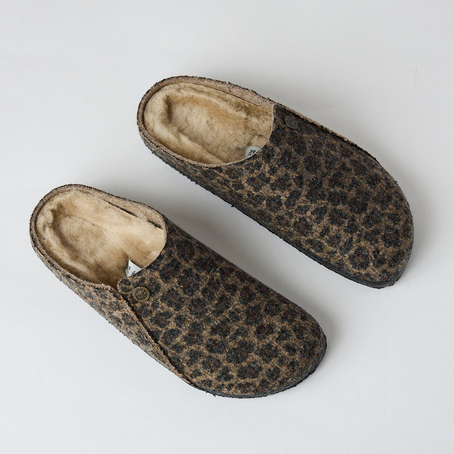 Birkenstock Zermatt Leopard Shearling Slippers - Nozomi