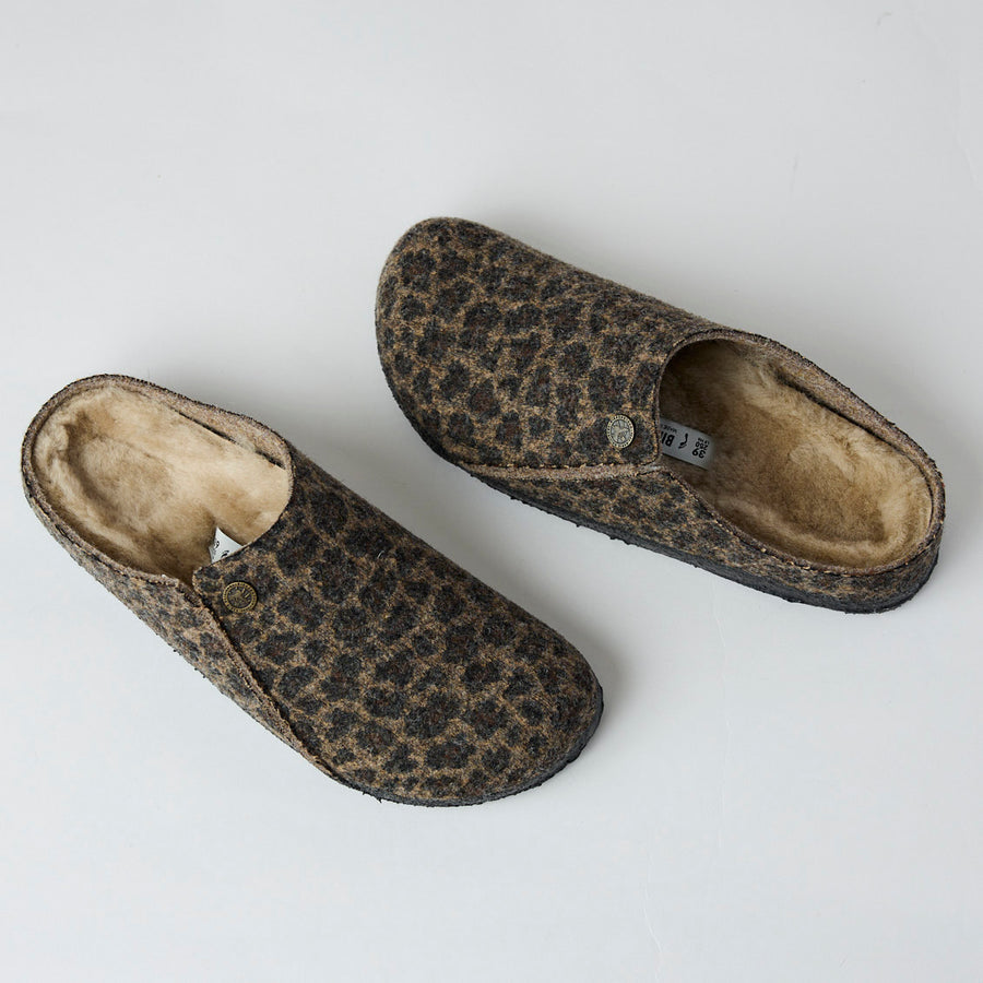 Birkenstock Zermatt Leopard Shearling Slippers - Nozomi
