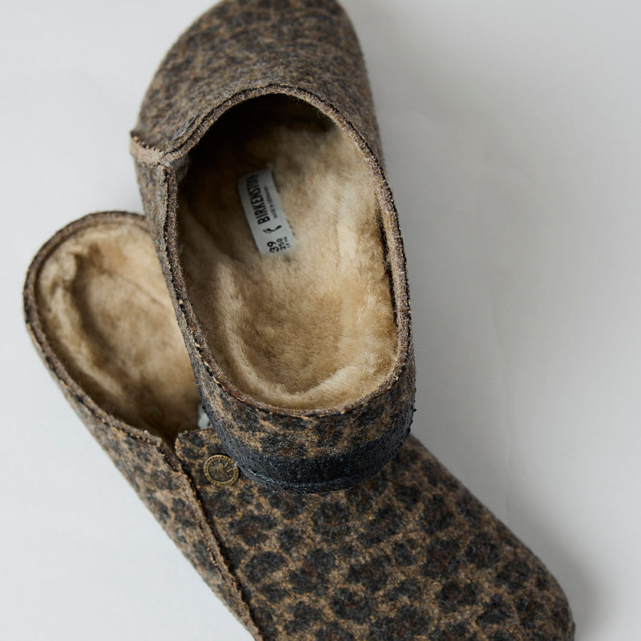 Birkenstock Zermatt Leopard Shearling Slippers - Nozomi