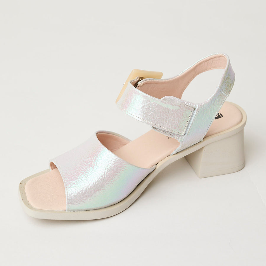 Jose Saenz Pearlised Silver Leather Sandals - Nozomi