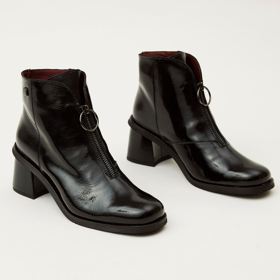 Jose Saenz Black Patent Leather Ankle Boots - Nozomi