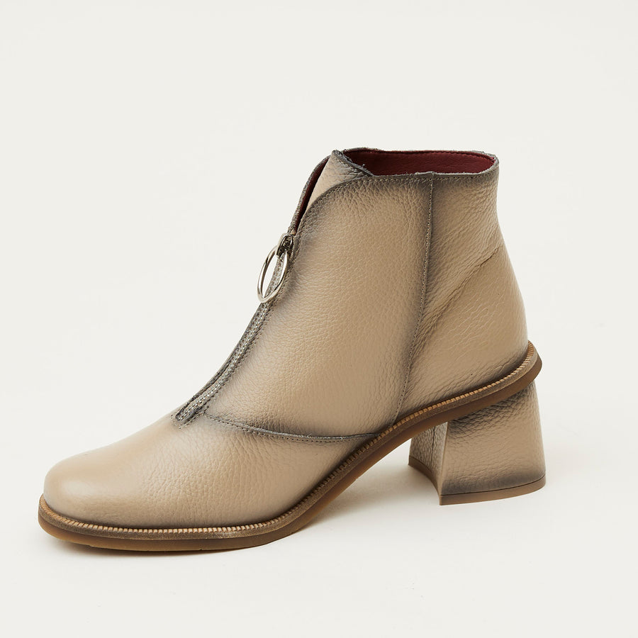 Jose Saenz Taupe Leather Ankle Boots - Nozomi