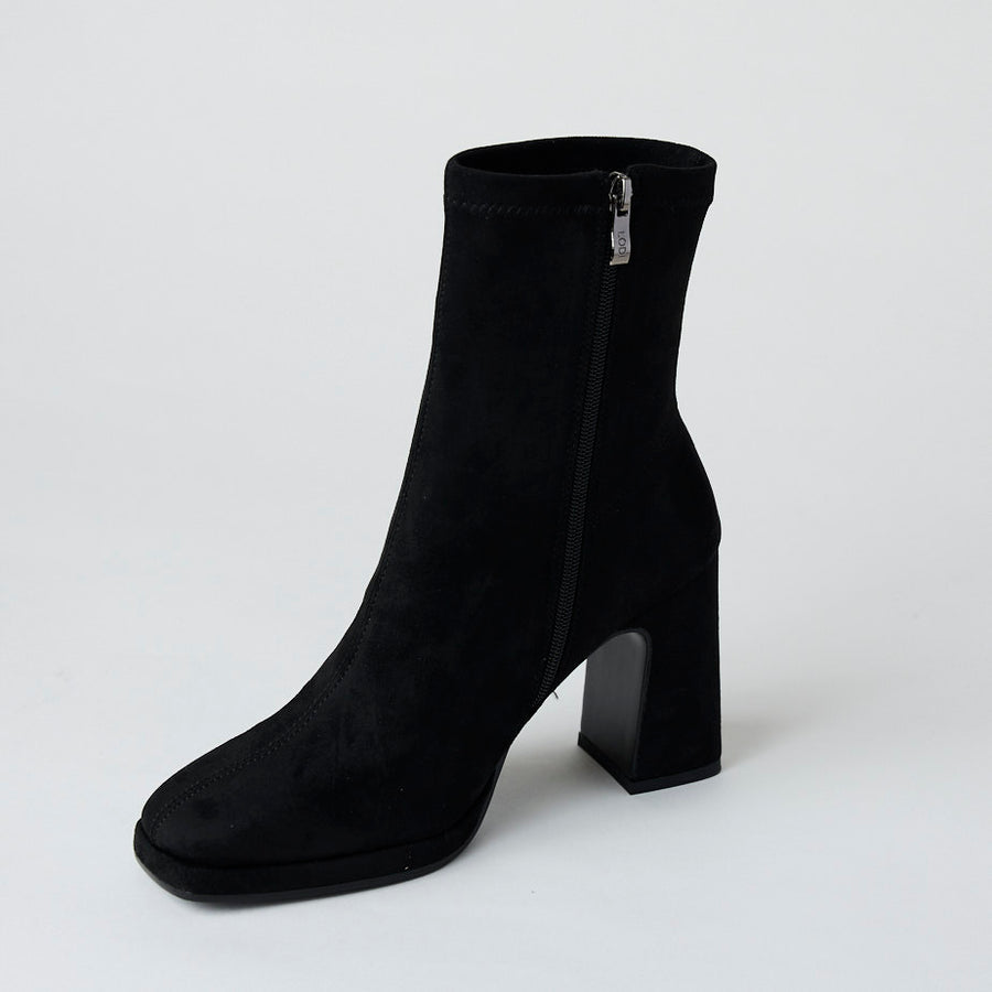 Lodi Black Over Ankle Stretch Boots