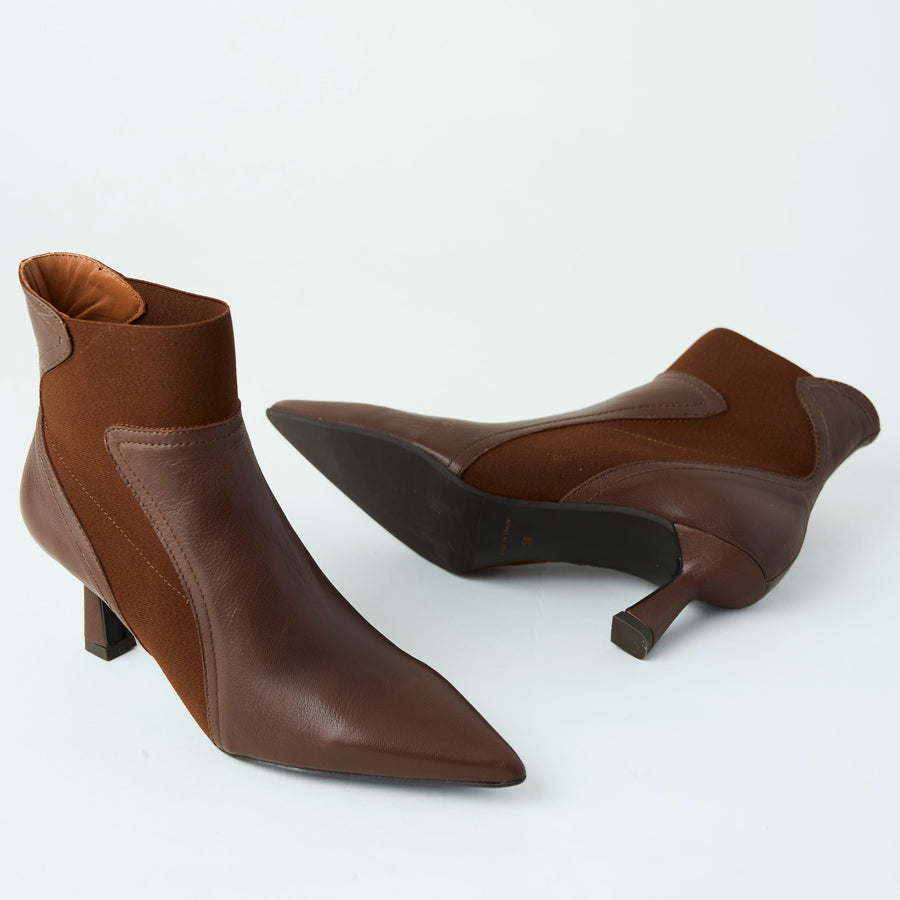 Marian Ginger Leather Ankle Boots - Nozomi