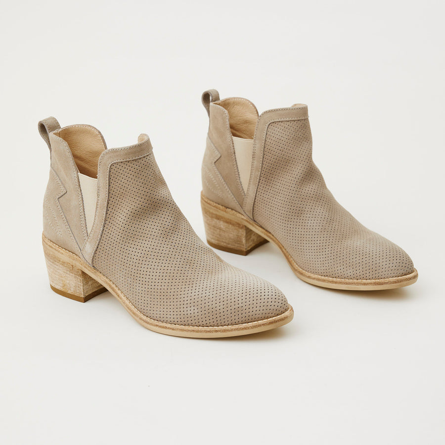 NeroGiardini Beige Nubuck Summer Boots - Nozomi