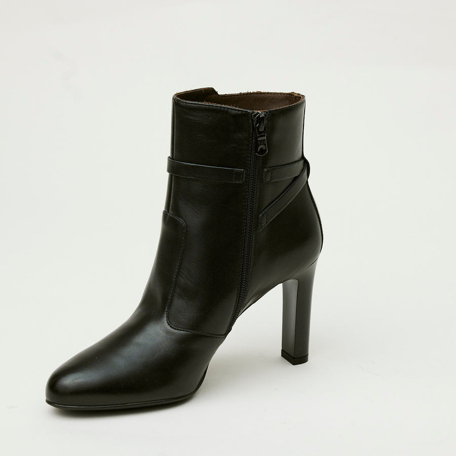 NeroGiardini Black Leather High Heeled Ankle Boots - Nozomi