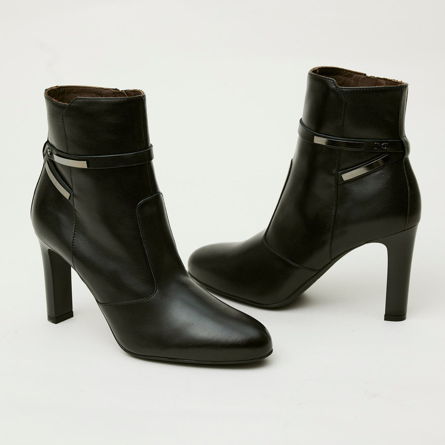 NeroGiardini Black Leather High Heeled Ankle Boots - Nozomi