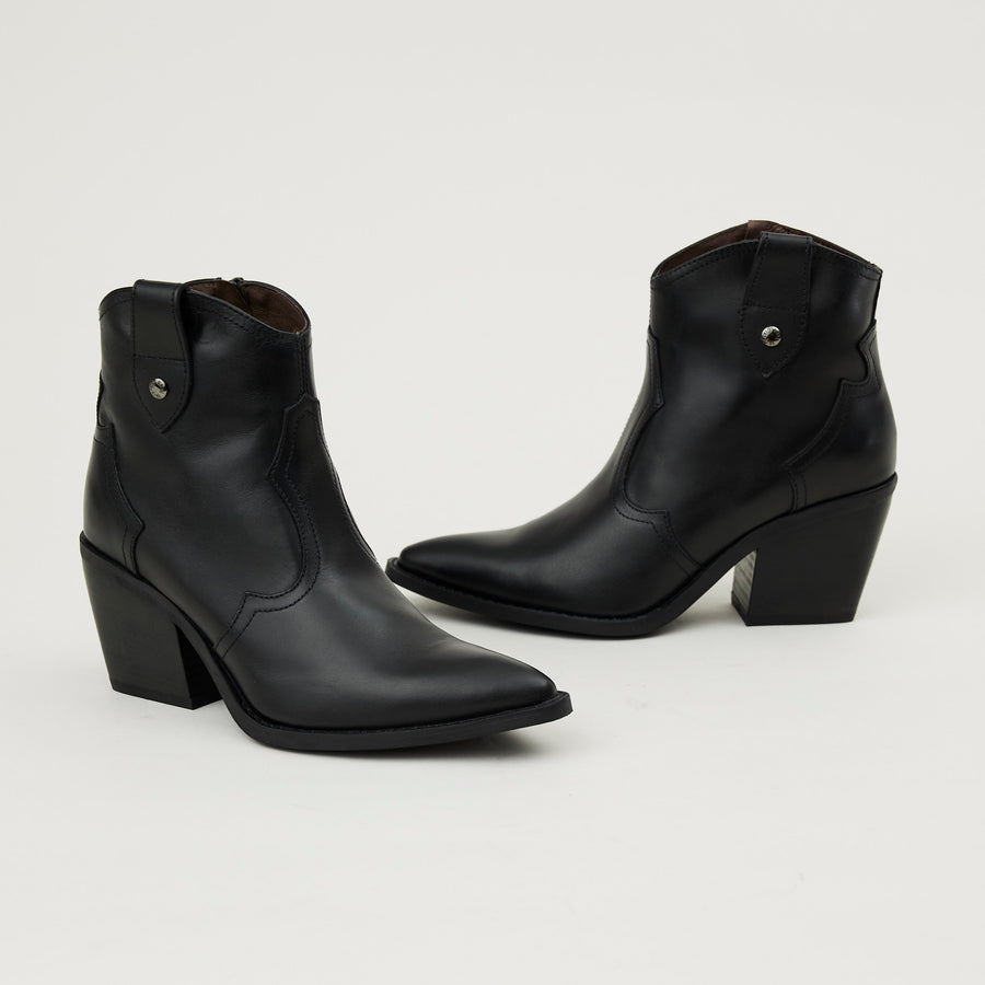 NeroGiardini Leather Western Ankle Boots - Nozomi