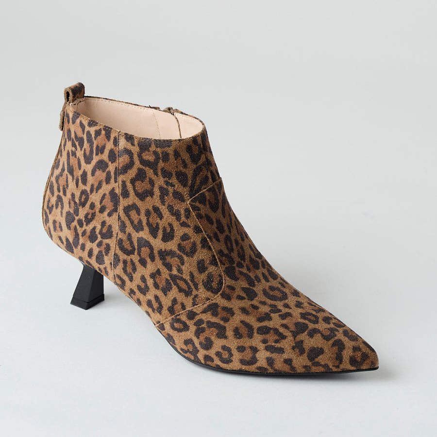 NeroGiardini Leopard Suede Leather Ankle Boots - Nozomi
