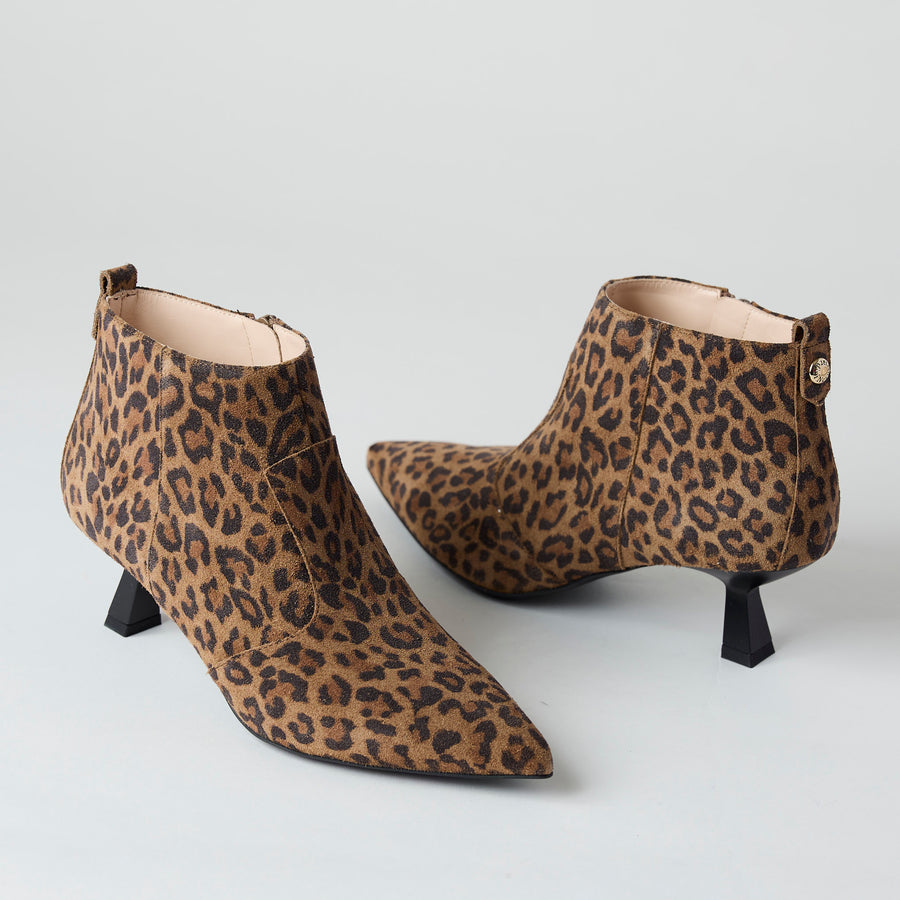 NeroGiardini Leopard Suede Leather Ankle Boots - Nozomi