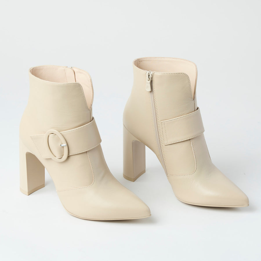 NeroGiardini Cream Leather High Heeled Ankle Boots