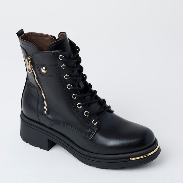 NeroGiardini Black Leather Military Style Boots - Nozomi