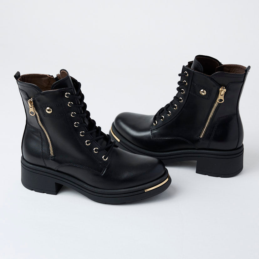 NeroGiardini Black Leather Military Style Boots - Nozomi