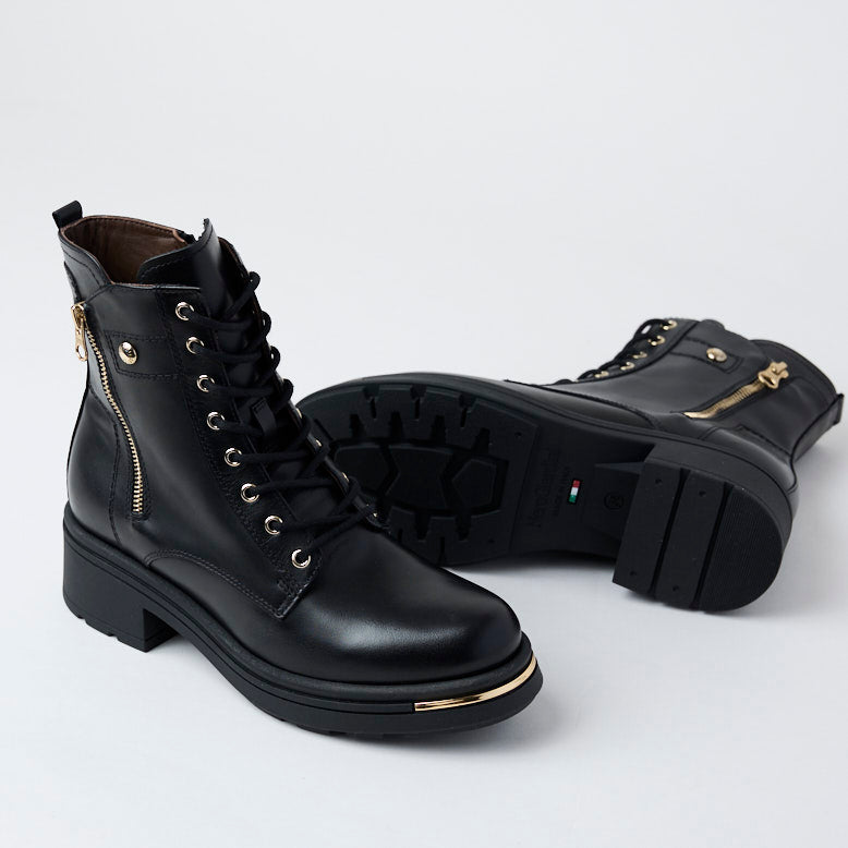 NeroGiardini Black Leather Military Style Boots - Nozomi