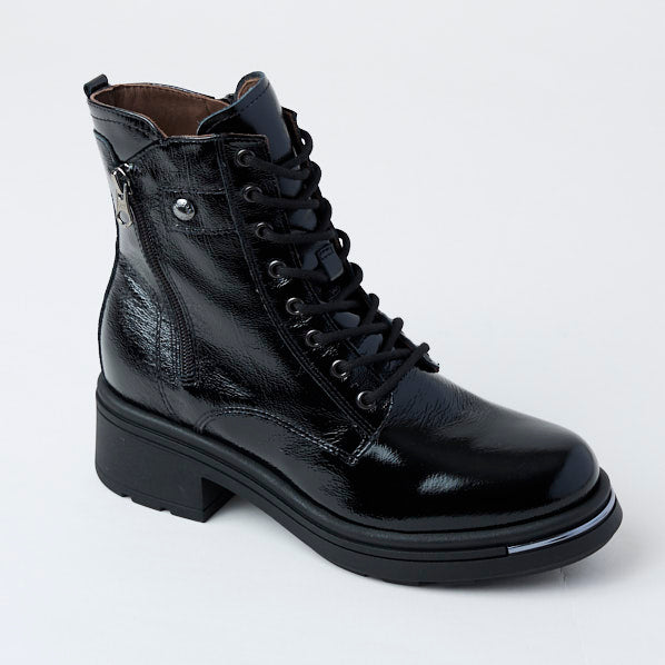 NeroGiardini Black Patent Leather Ankle Boots - Nozomi