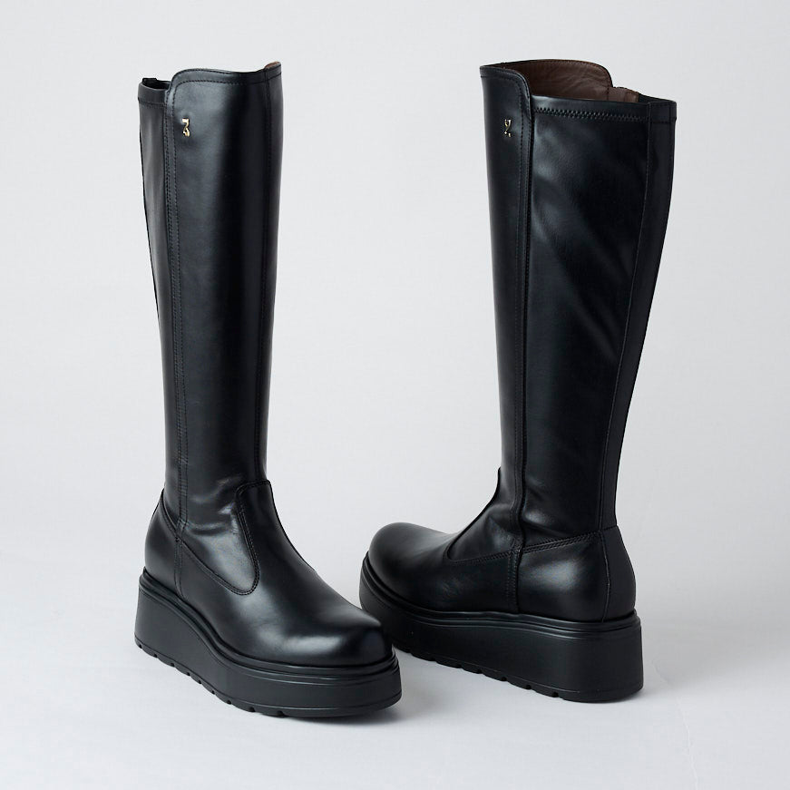 NeroGiardini Black Leather Knee High Flatform Boots