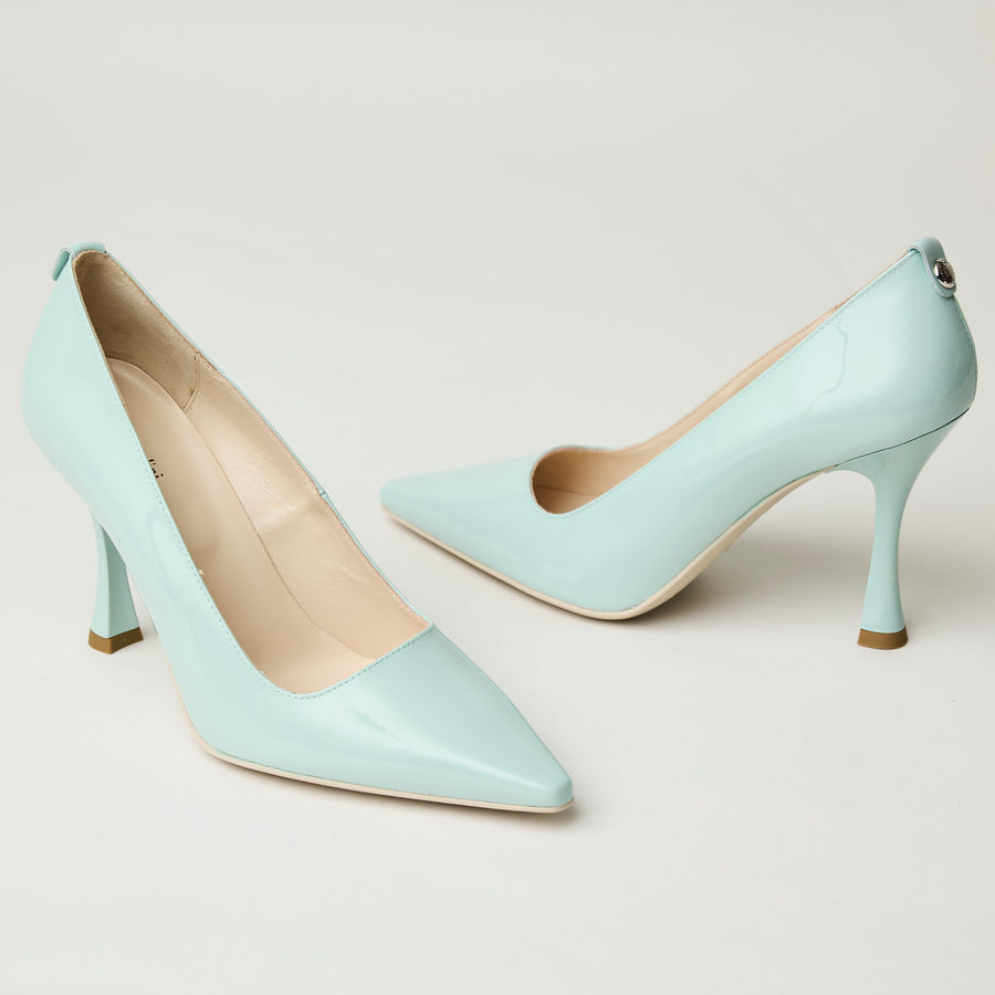 NeroGiardini Aqua Nude Patent Leather Court Shoes - Nozomi