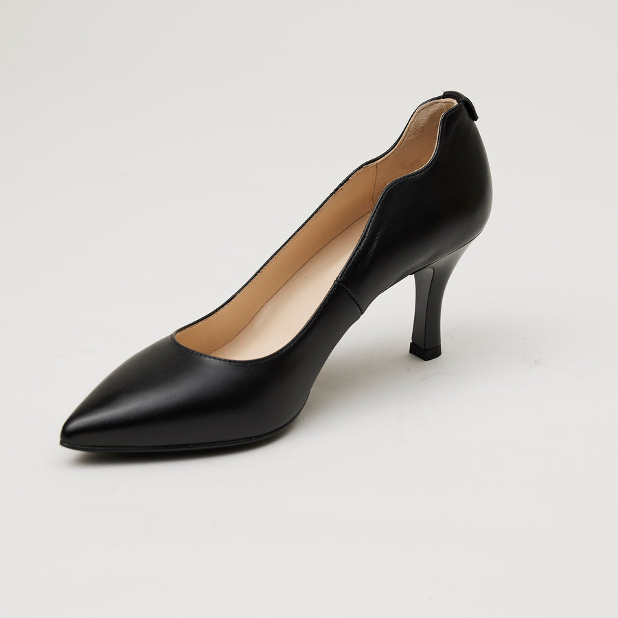 NeroGiardini Black Leather Court Shoes - Nozomi