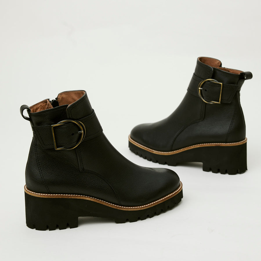 Paul Green Black Leather Ankle Boots - Nozomi