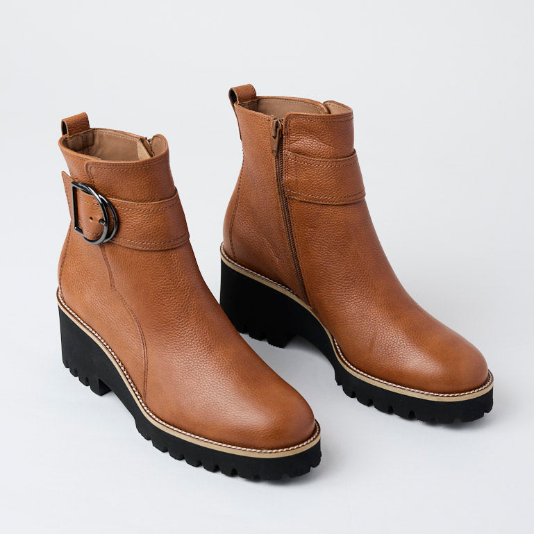 Paul Green Tan Leather Ankle Boots - Nozomi