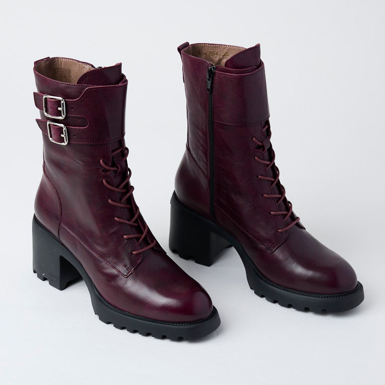 Wonders Wine Leather Biker Style Boots - Nozomi