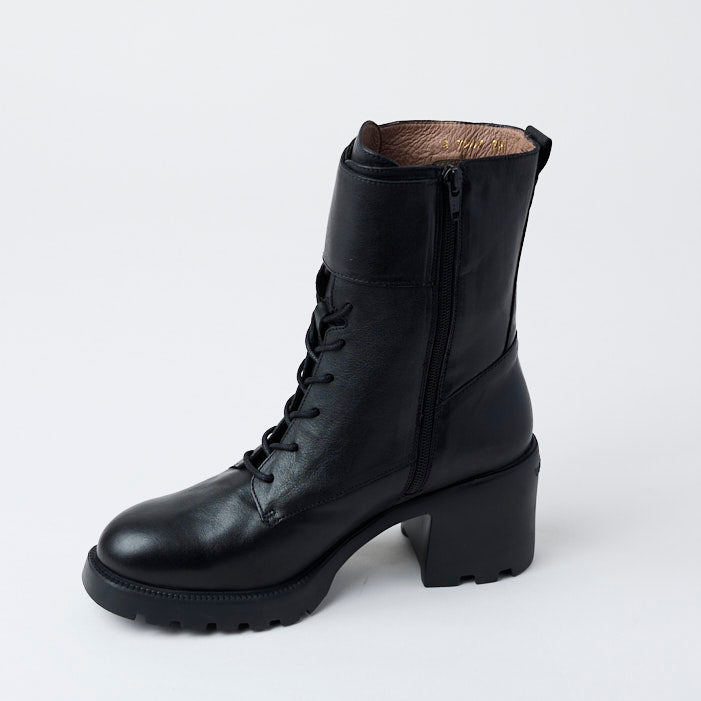 Wonders Black Leather Biker Style Boots - Nozomi