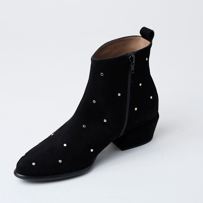 Wonders Black Suede Leather Ankle Boots - Nozomi
