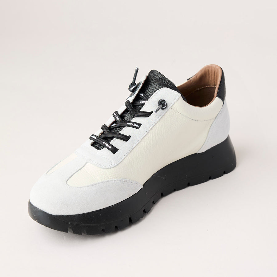 Wonders Cream and Black Suede Leather Trainers - Nozomi
