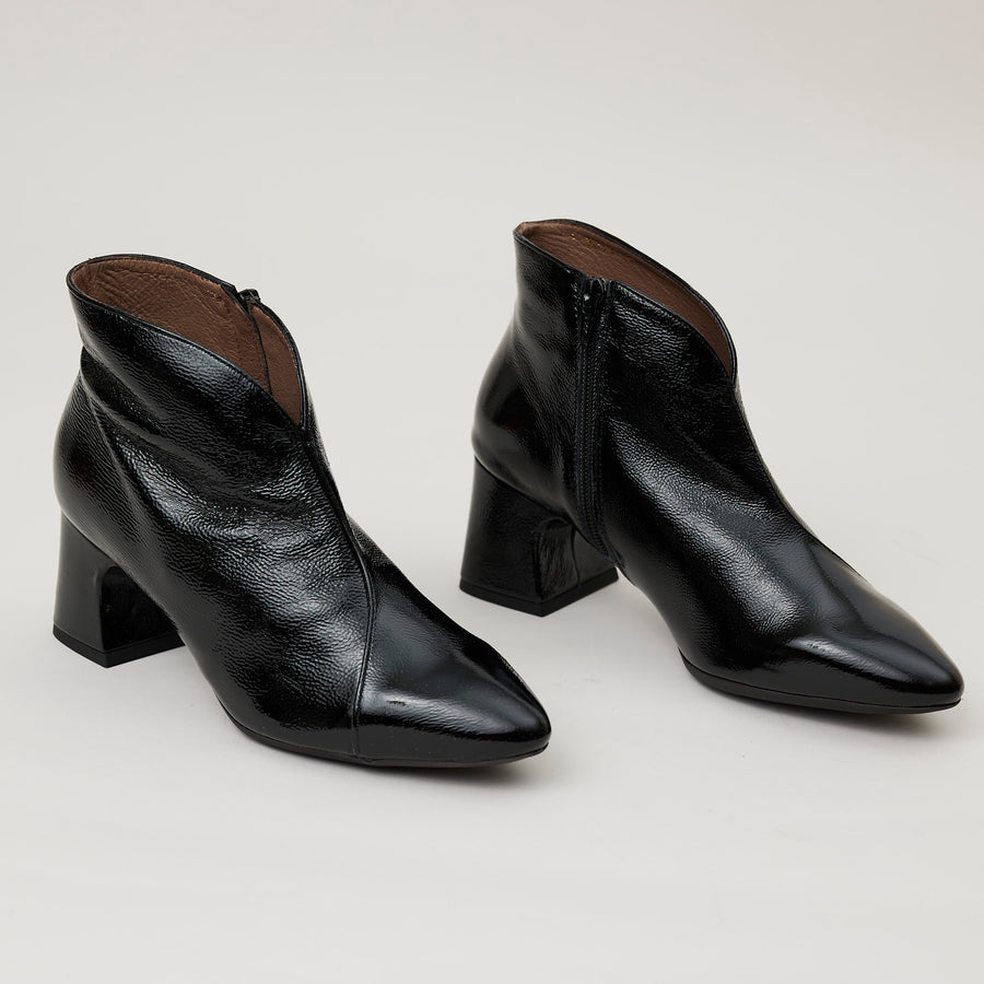 Wonders Black Patent Leather Shoots - Nozomi