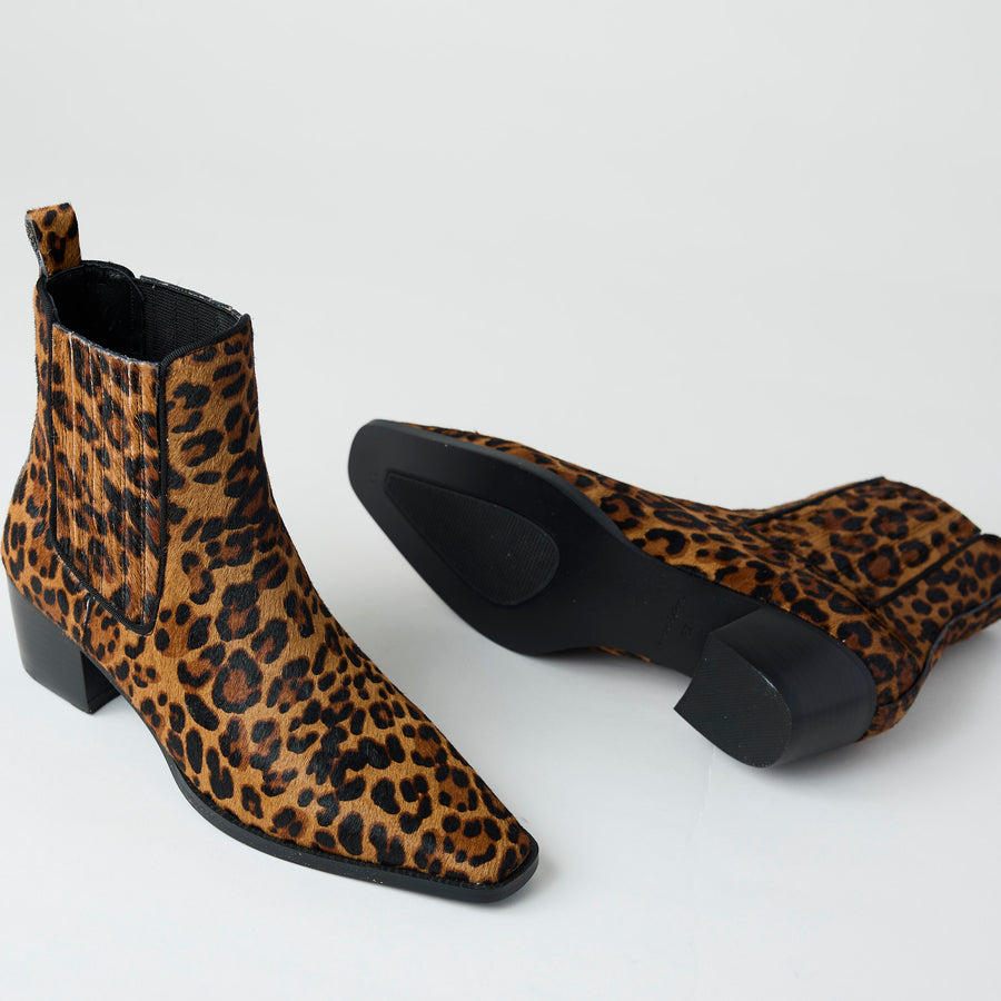 Pedro Anton Leopard Ankle Boots - Nozomi