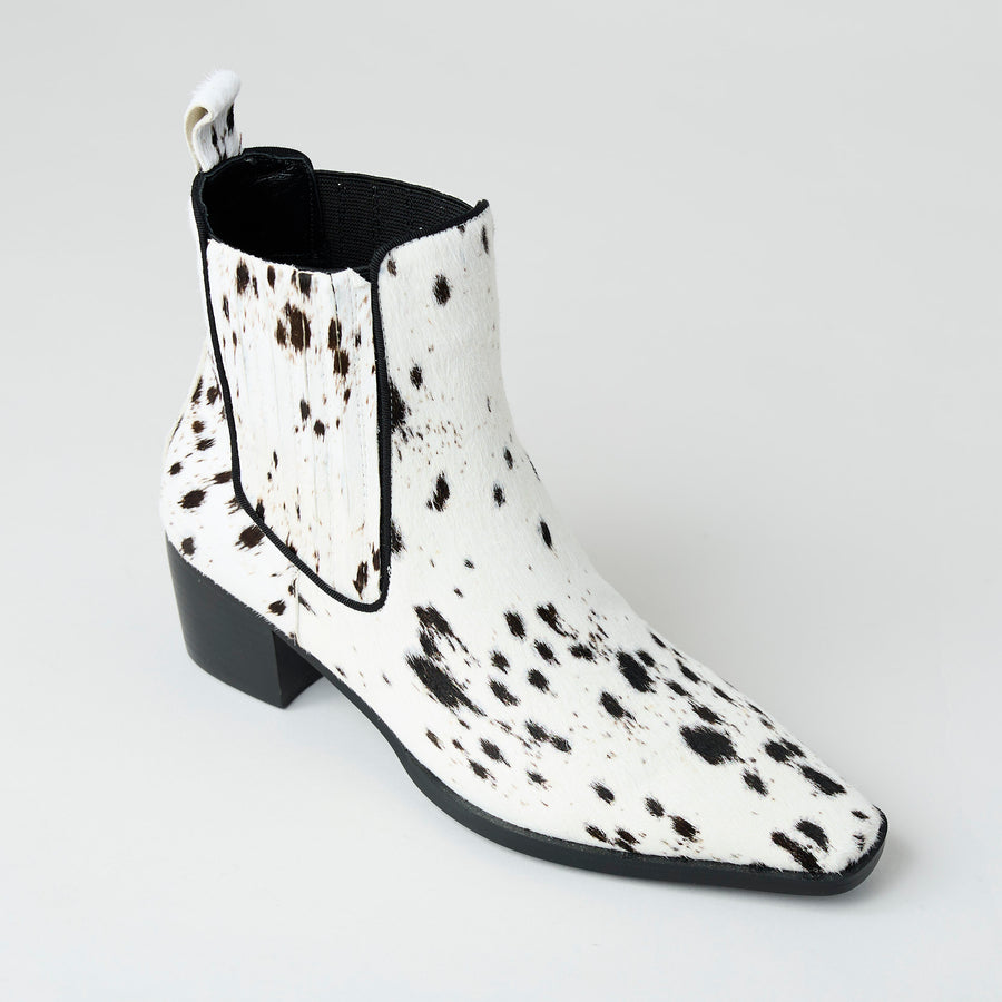 Pedro Anton Snow Leopard Ankle Boots - Nozomi