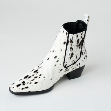 Pedro Anton Snow Leopard Ankle Boots - Nozomi