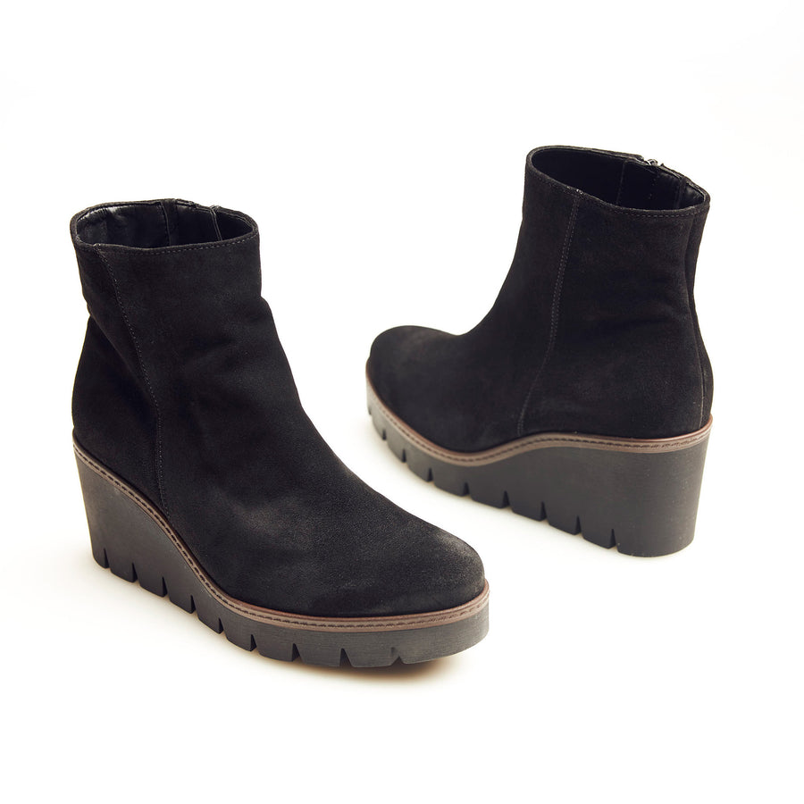 Gabor Black or Grey Ankle Boots - nozomishoes.ie