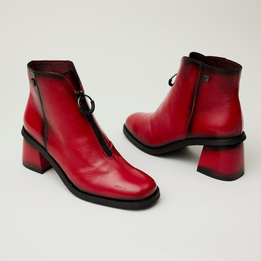 Jose Saenz Red Patent Ankle Boots - Nozomi