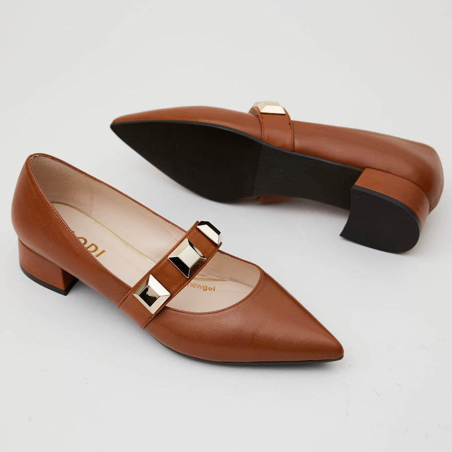 Lodi Tan Leather Ballerina Shoes - Nozomi