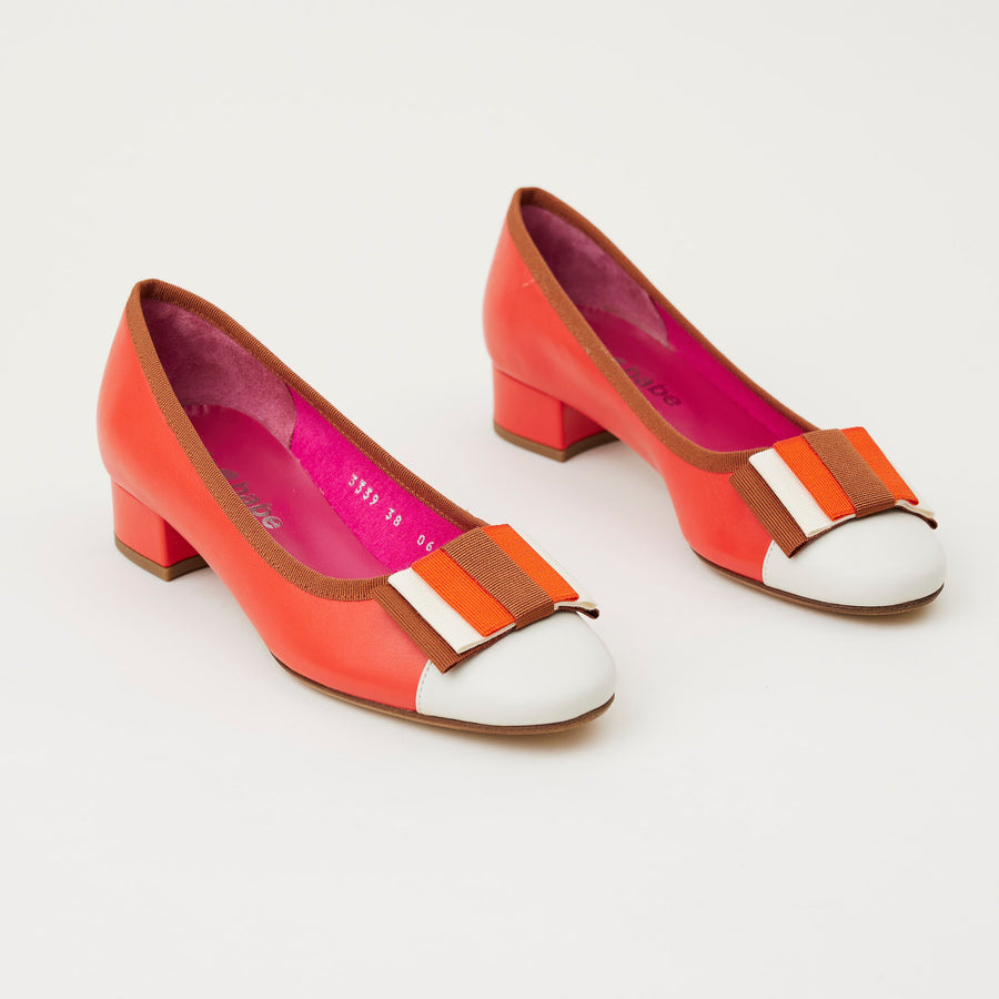 Le Babe Orange Cream Leather Pumps - Nozomi