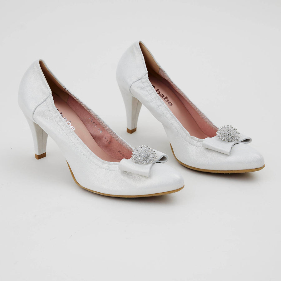 Le Babe White Silver Luce Leather Court Shoes - Nozomi