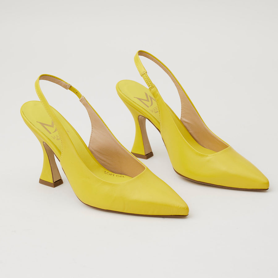 Marian Pistachio Leather Court Shoes - Nozomi