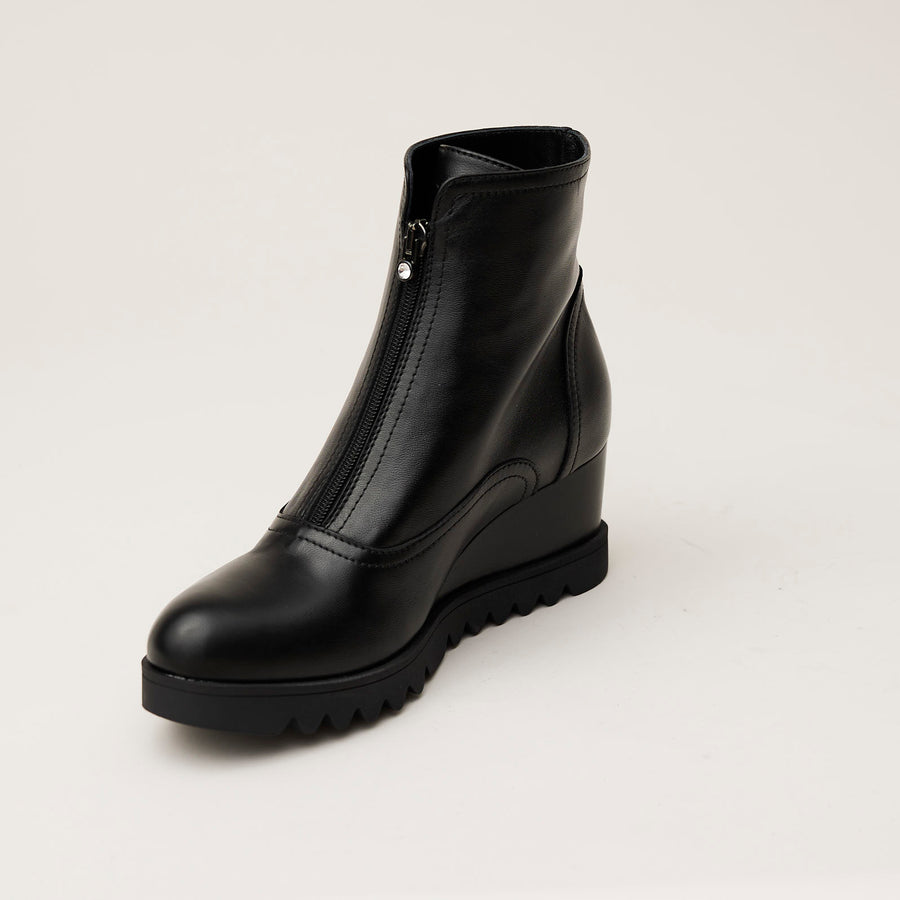 Marco Moreo Black Leather Ankle Boots - Nozomi