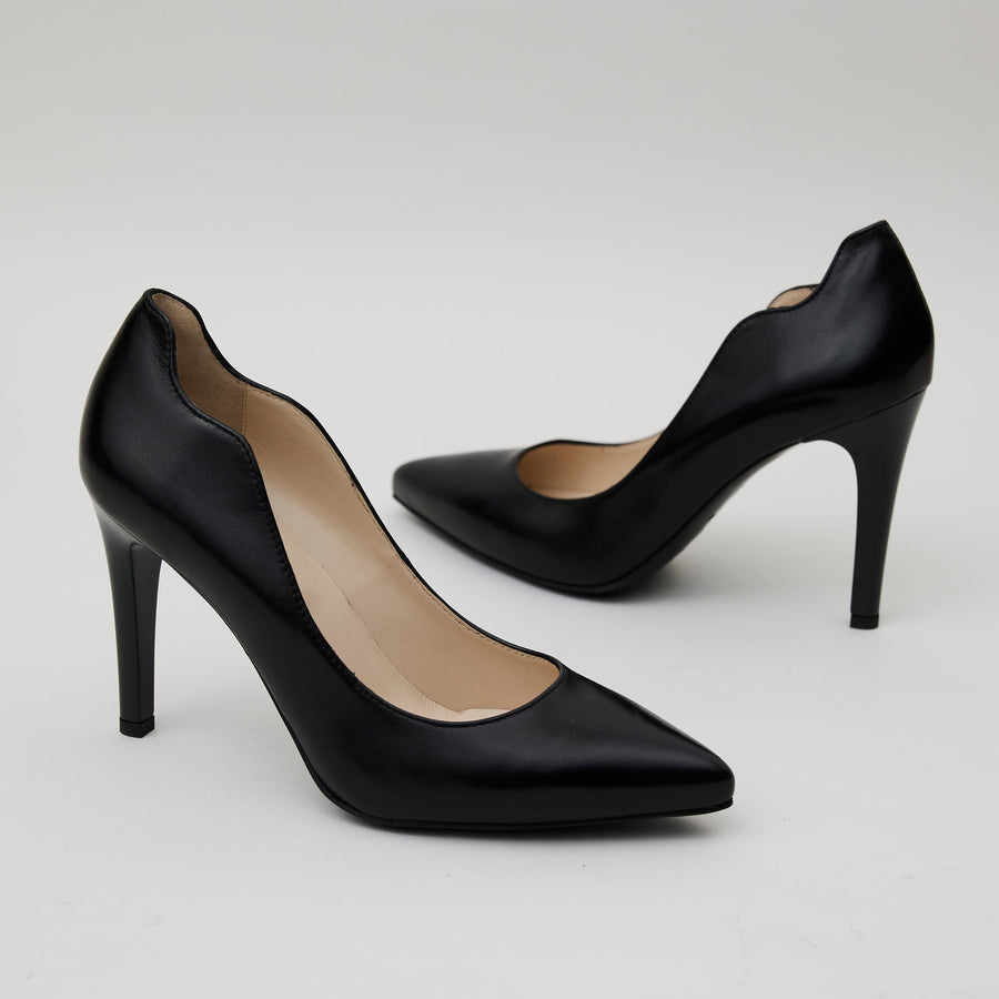 NeroGiardini Black Leather Court Shoes - Nozomi