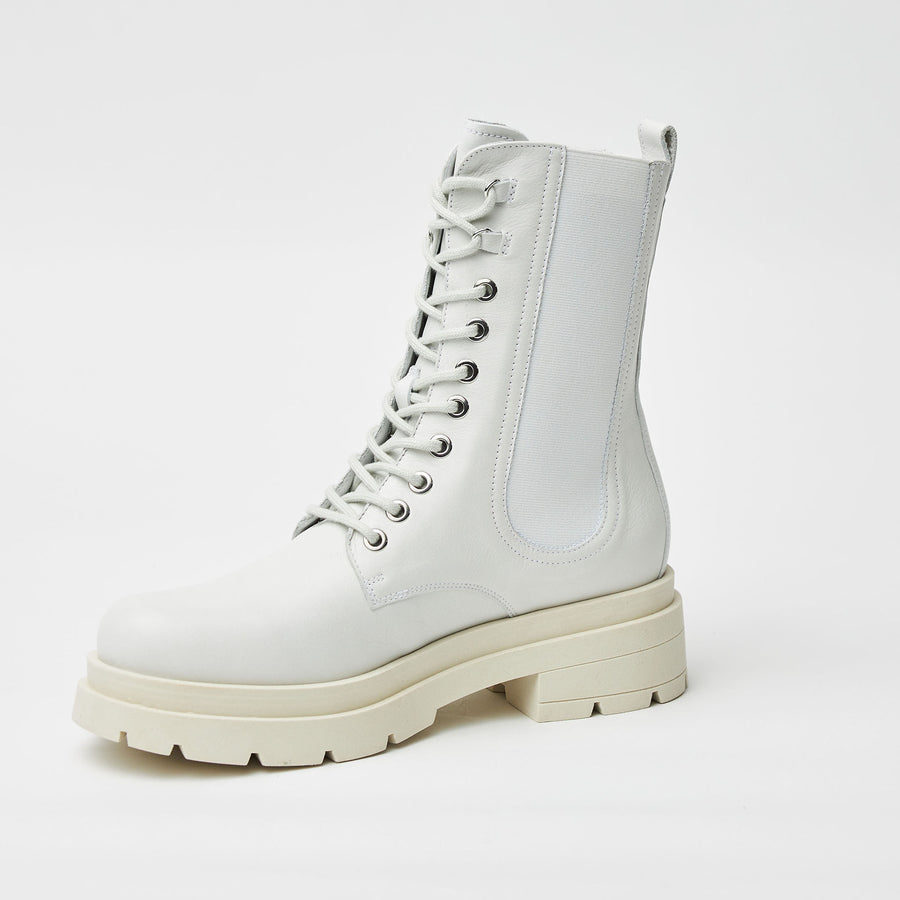NeroGiardini Cream Lace Up Leather Boots - Nozomi