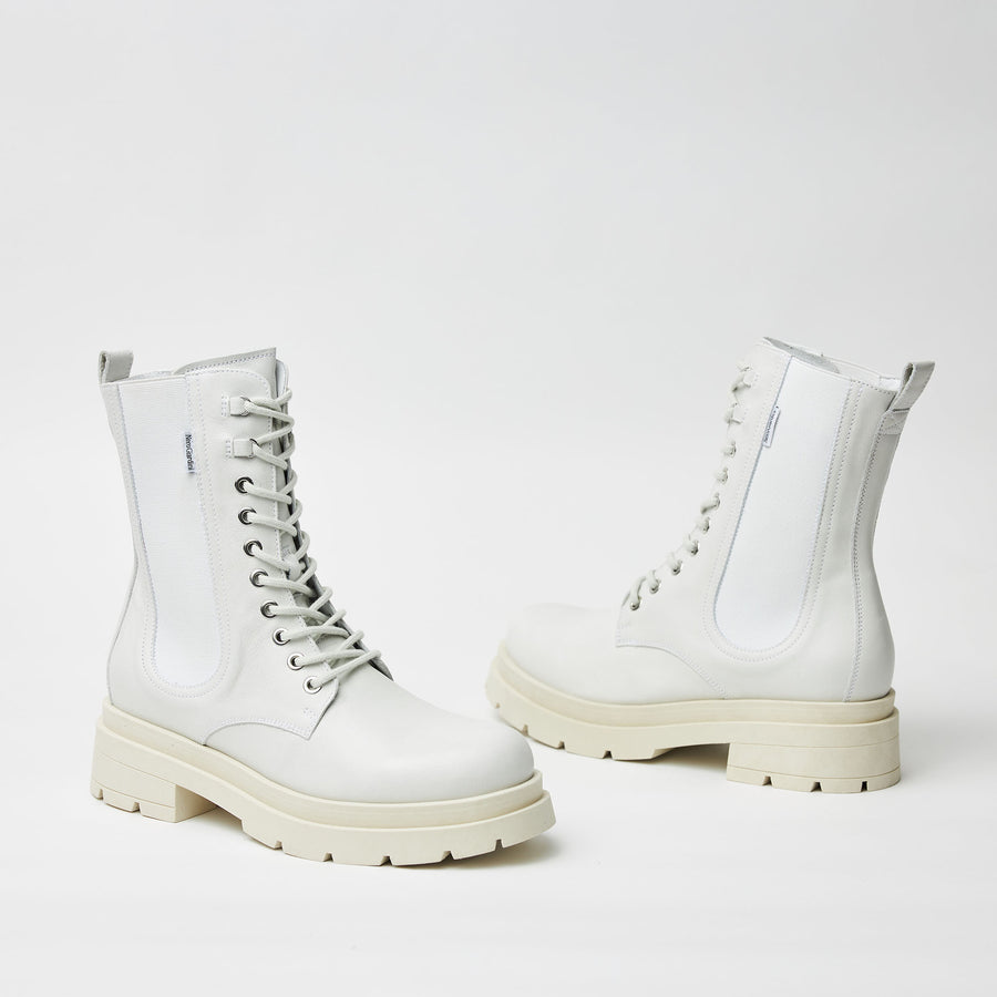 NeroGiardini Cream Lace Up Leather Boots - Nozomi