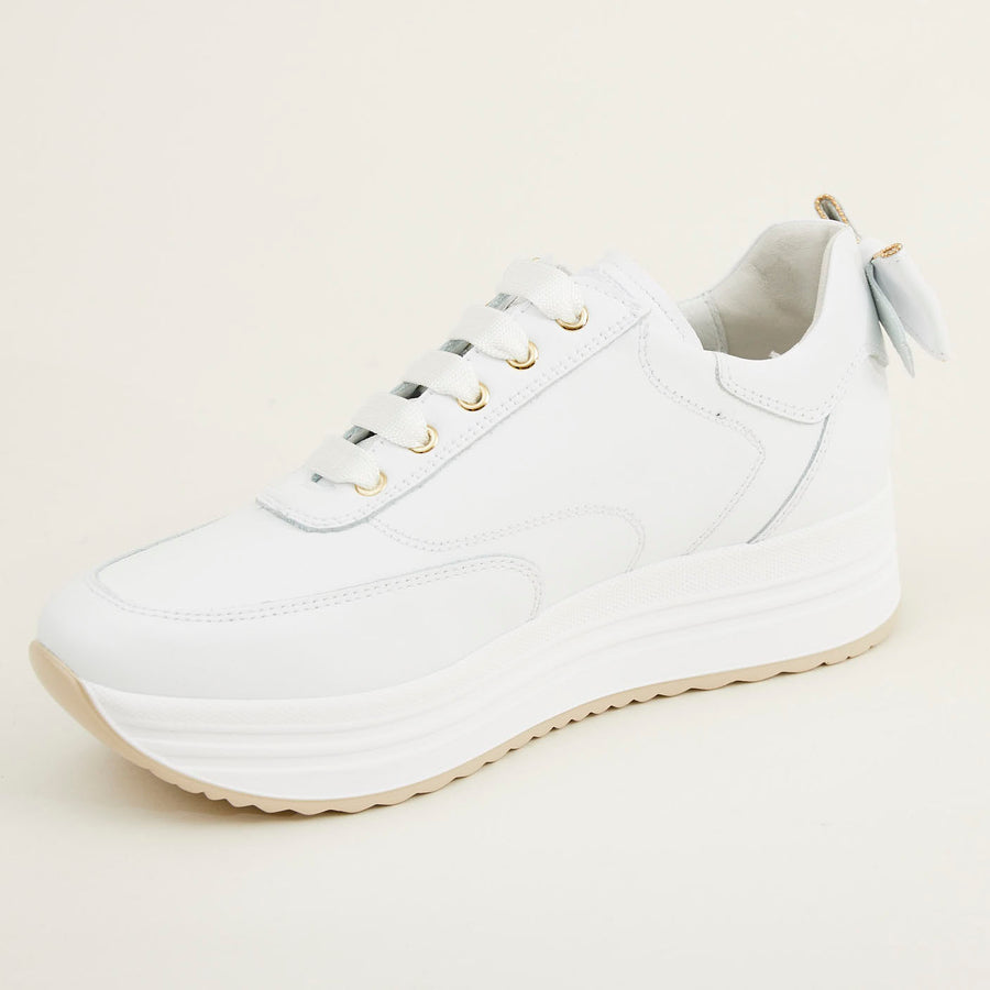 NeroGiardini White Zipped Trainers - Nozomi