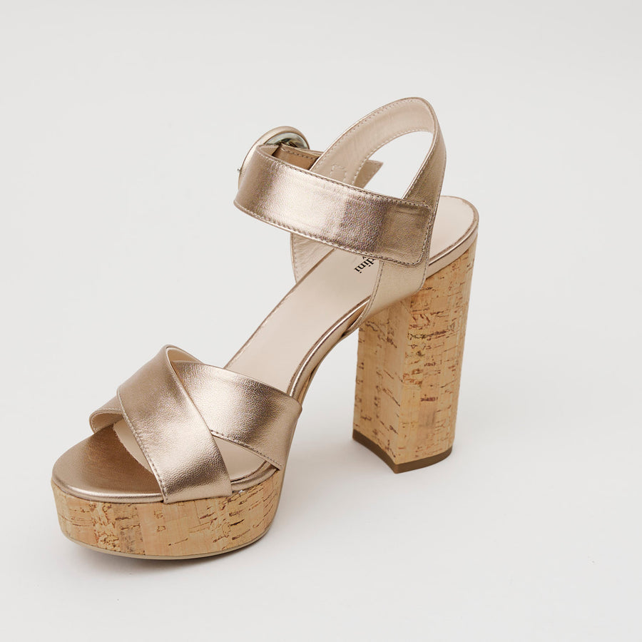 NeroGiardini Metallic Leather Platform Sandals - Nozomi