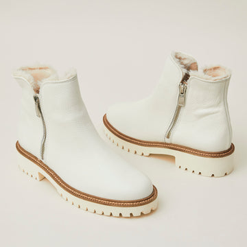 Paul Green Winter White Leather Chelsea Boots - Nozomi
